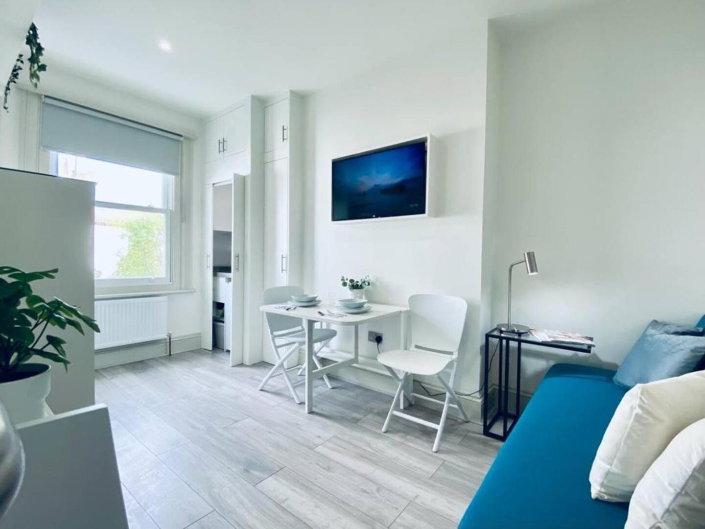 Apt 08 Beachside Beauty Central Studio Steps From Cafes Hove Buitenkant foto